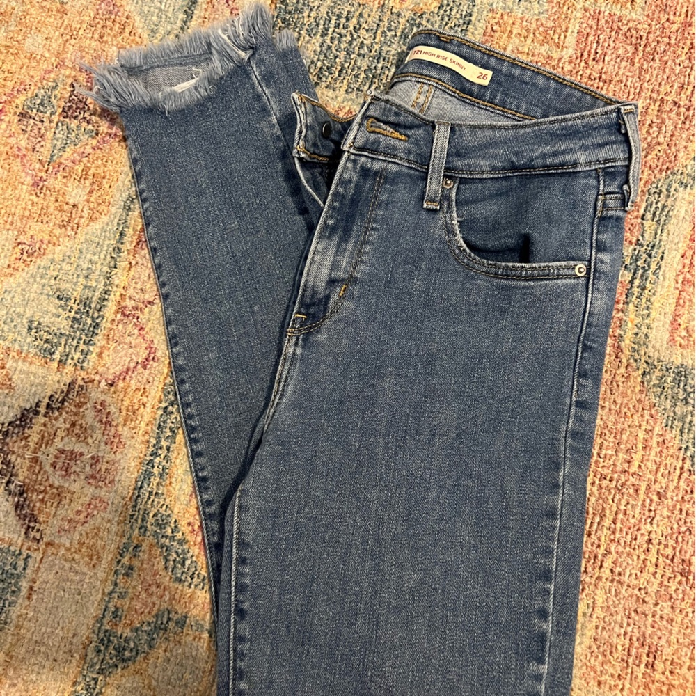 LEVIS 721 HIGHRISE SKINNY